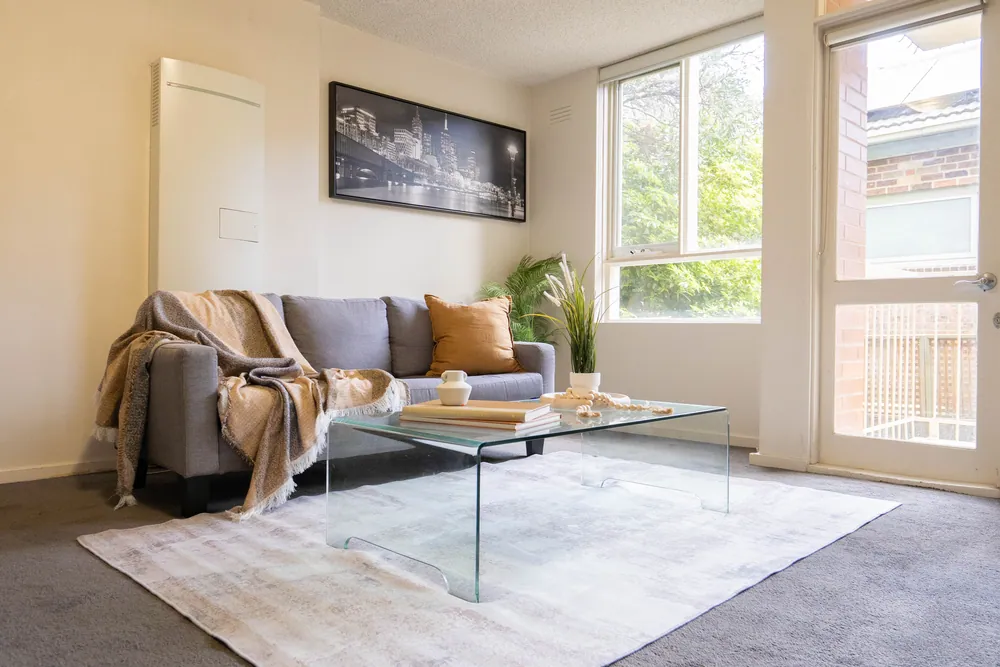 Furnished Hybrid rental home in Melbourne