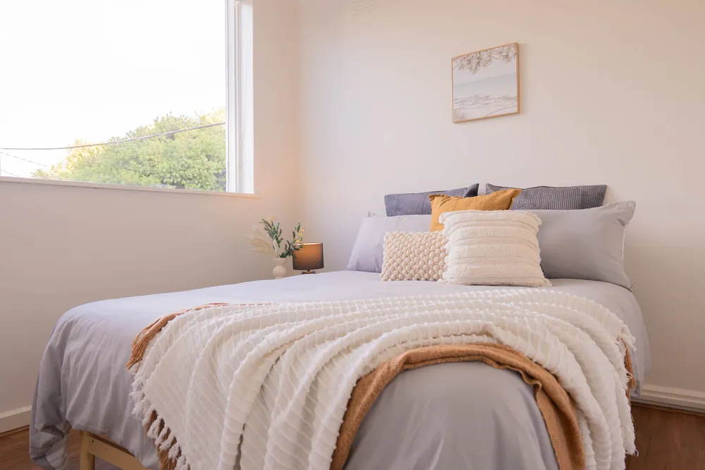 Furnished Hybrid rental home in Melbourne