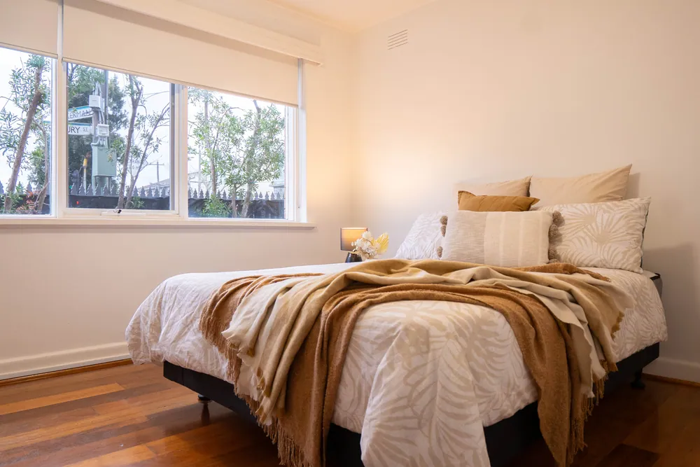 Furnished Hybrid rental home in Melbourne