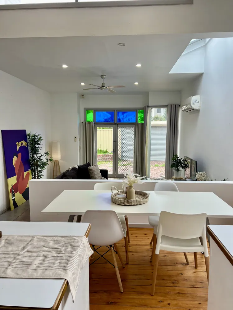 Furnished Hybrid rental home in Melbourne